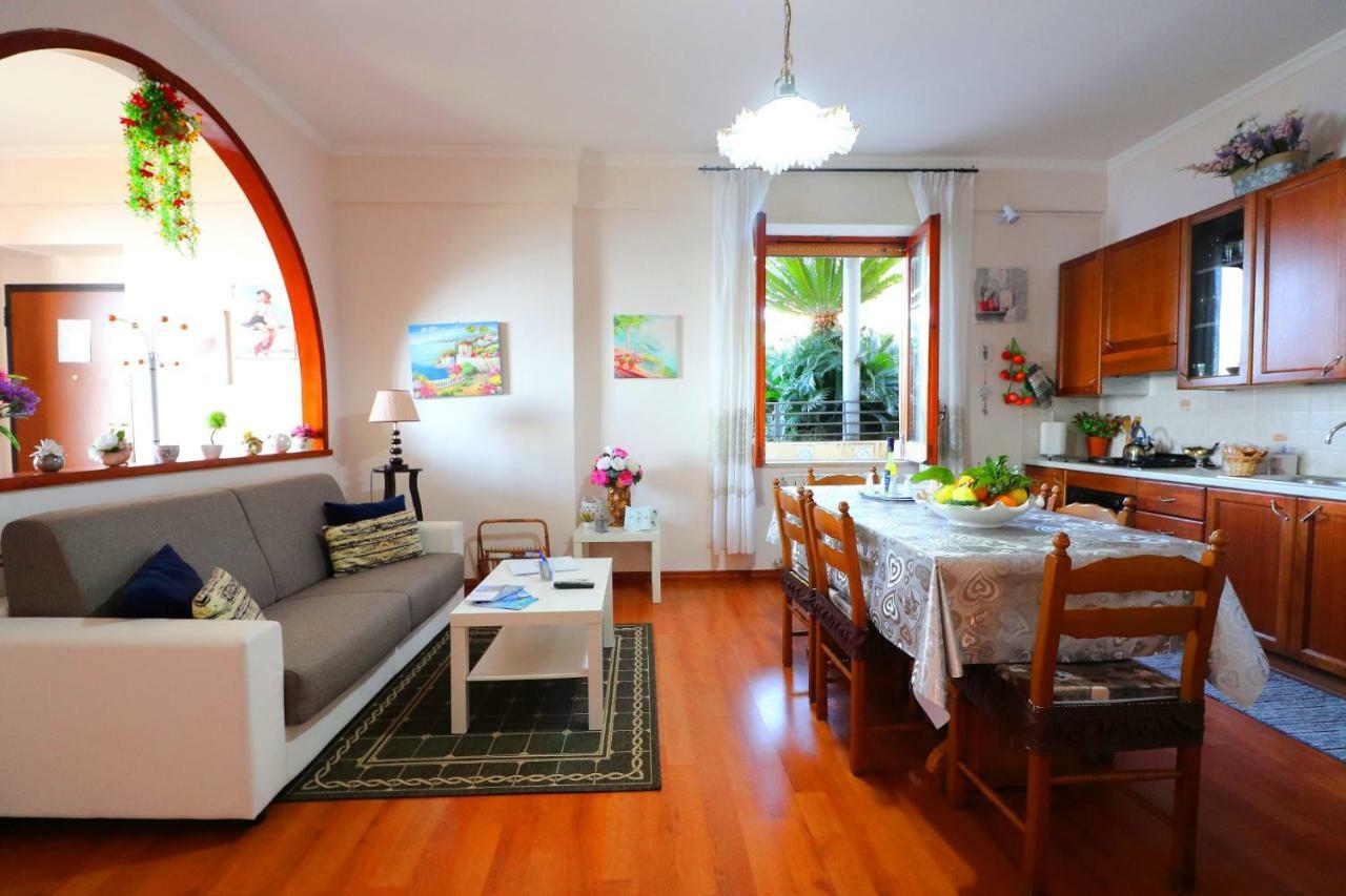 Apartament La Rosa Del Sud - De Vivo Realty Półwysep Sorrentyński Zewnętrze zdjęcie